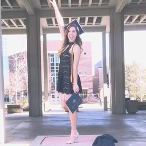 Meet your Posher, Kayla